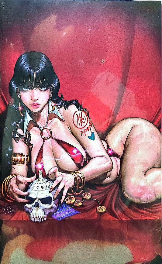 Vampirella #674 Signed by Kyuyong Eom